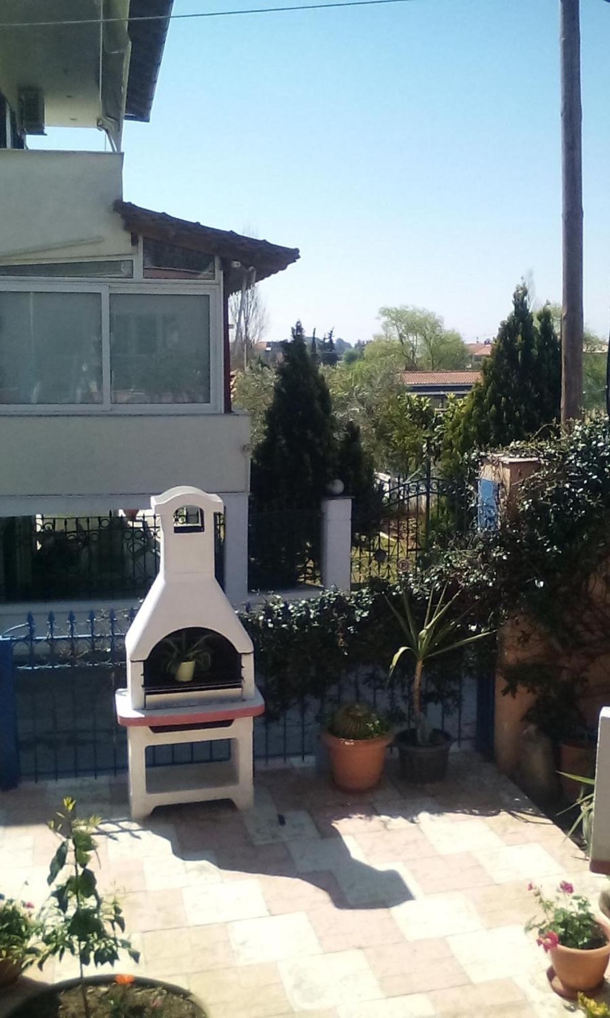 Roses Apartments Nea Michaniona Pokoj fotografie